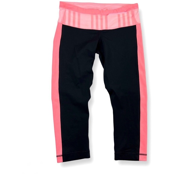 Lululemon Black Pink Stripe Crop Leggings Women's Size 6 - Picture 3 of 8